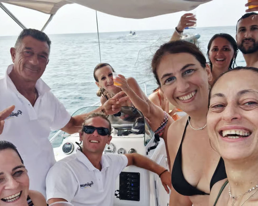 Polignano a Mare: Tour in Barca delle Grotte di 3 Ore in barca privata-4