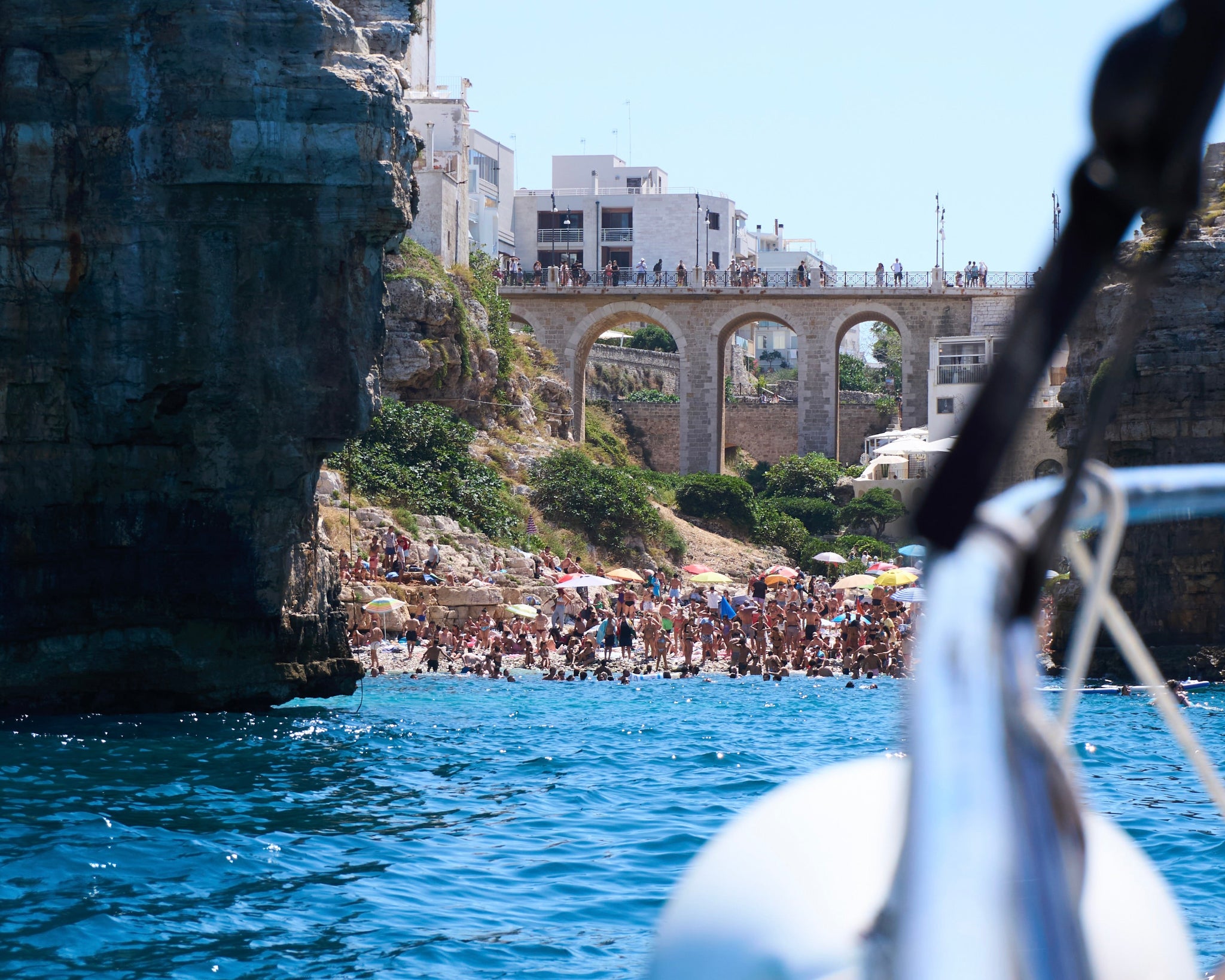 Paseo Privado en Barco por las Grutas de Polignano a Mare - 3 Horas-6