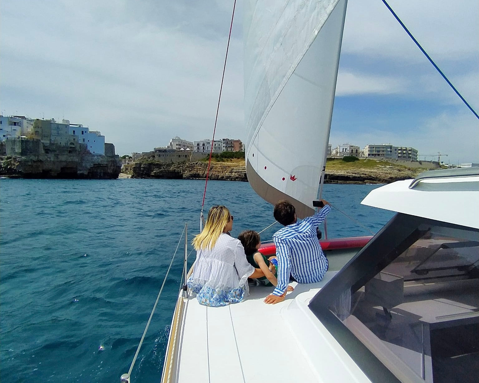 Tour en catamarán por las cuevas de Polignano a Mare – Excursión privada-5