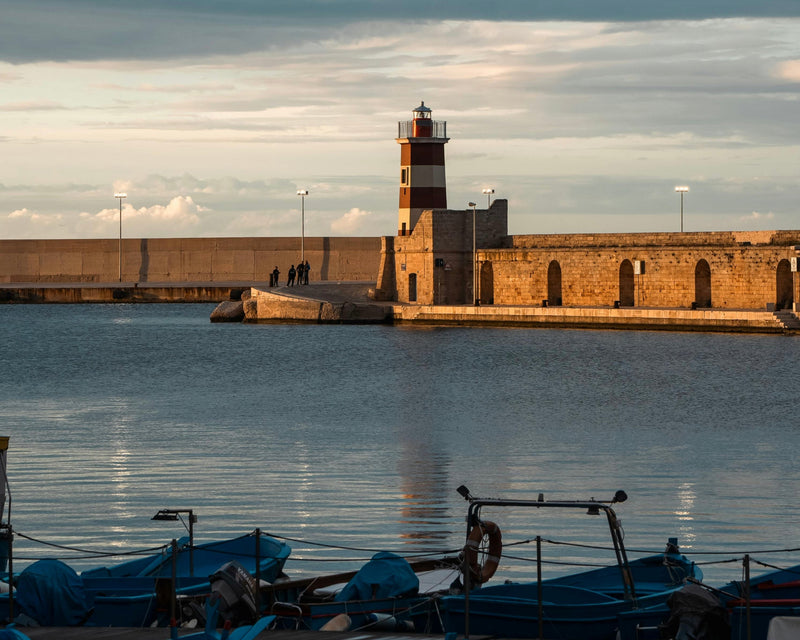 Tour in Barca da Monopoli con Snorkeling, Aperitivo e Taralli