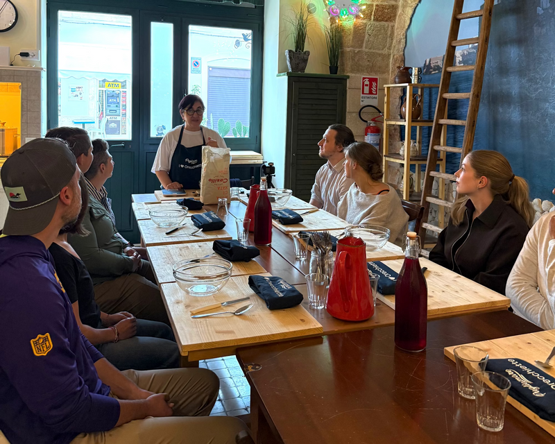 Clase de Cocina en Polignano a Mare – Lección de Cocina Típica Pugliese con Cena