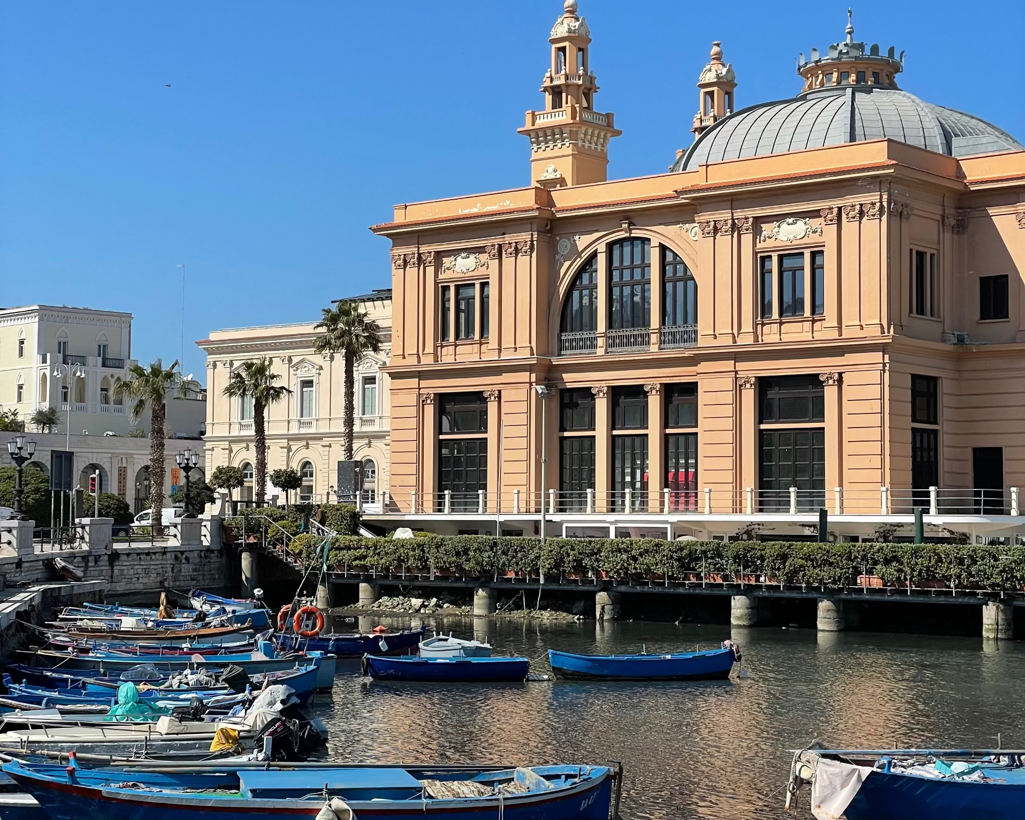 Bari: Tour Archeologico – Scopri i tesori nascosti della città-0