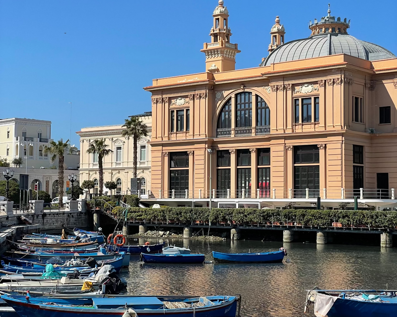 Bari: Tour Archeologico – Scopri i tesori nascosti della città