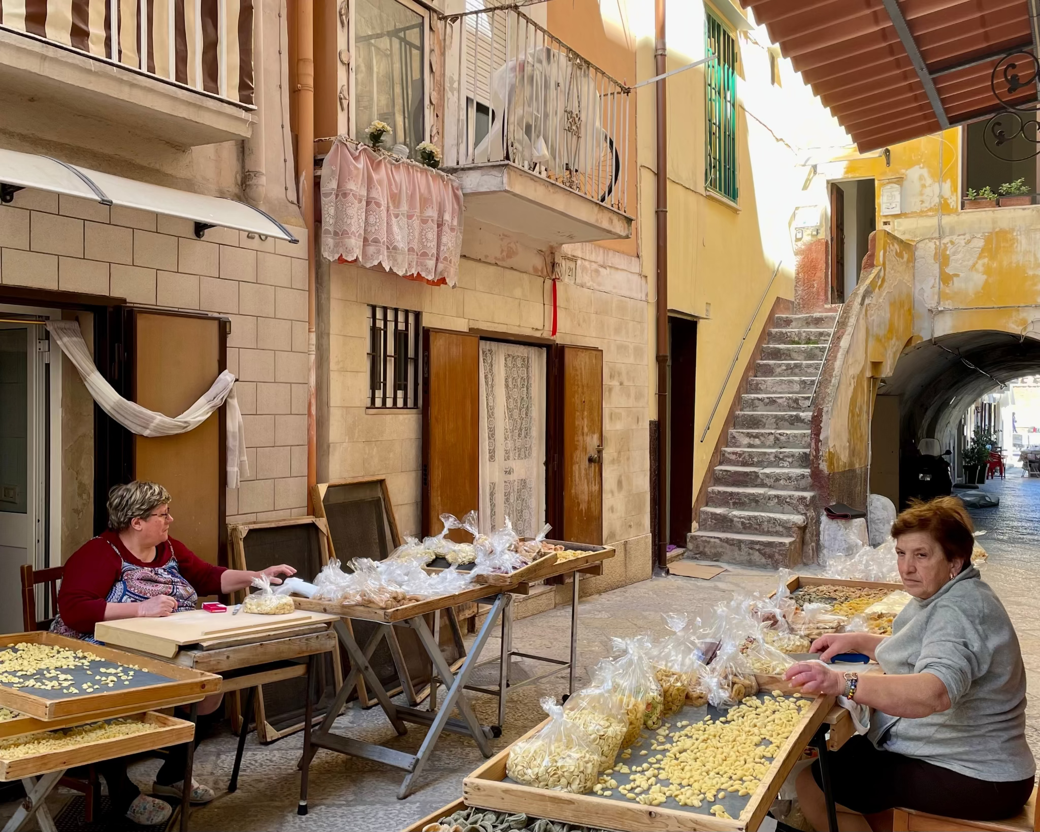 Tour di Bari in bicicletta - Visita culturale con degustazione di street food-2