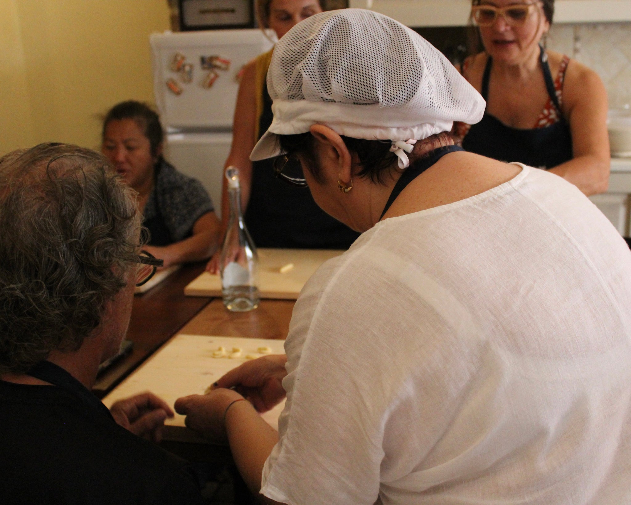 Lezione di Cucina Tipica Pugliese a Polignano a Mare – Orecchiette con Aperitivo e Vino-5