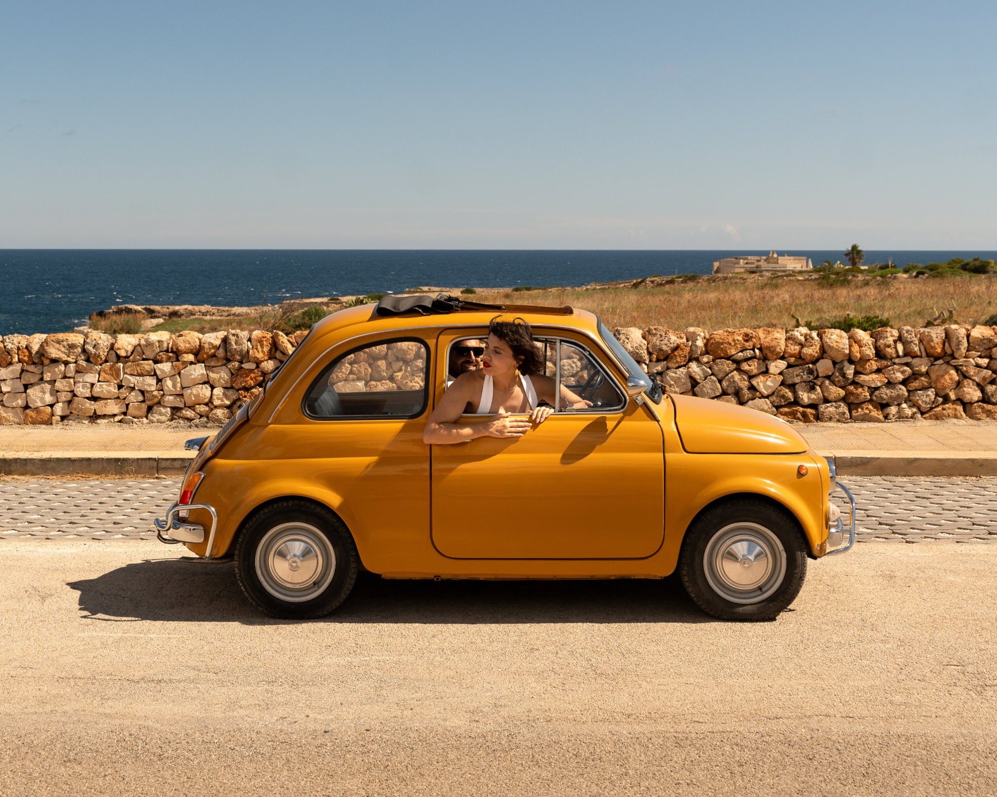 Polignano a Mare Vintage Fiat 500 Tour – Private and Authentic Experience-1
