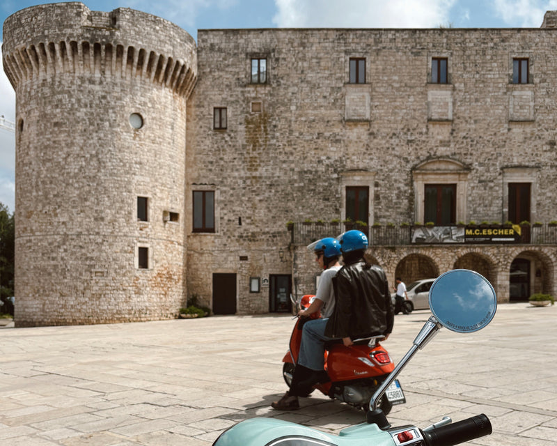 Vespa Tour in Puglia: Polignano Conversano e Monopoli