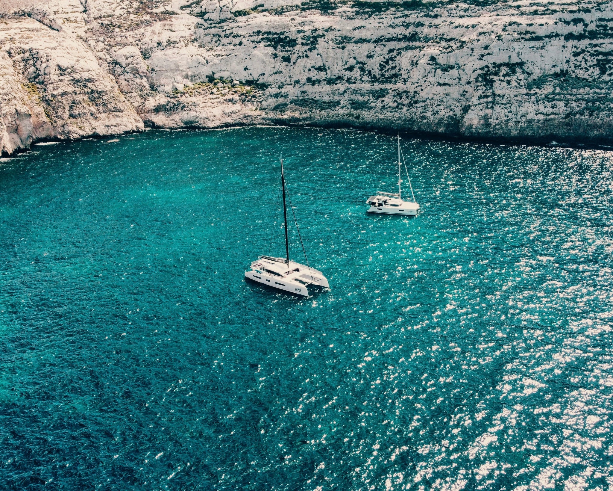 Tour en catamarán por las cuevas de Polignano a Mare – Excursión privada-0