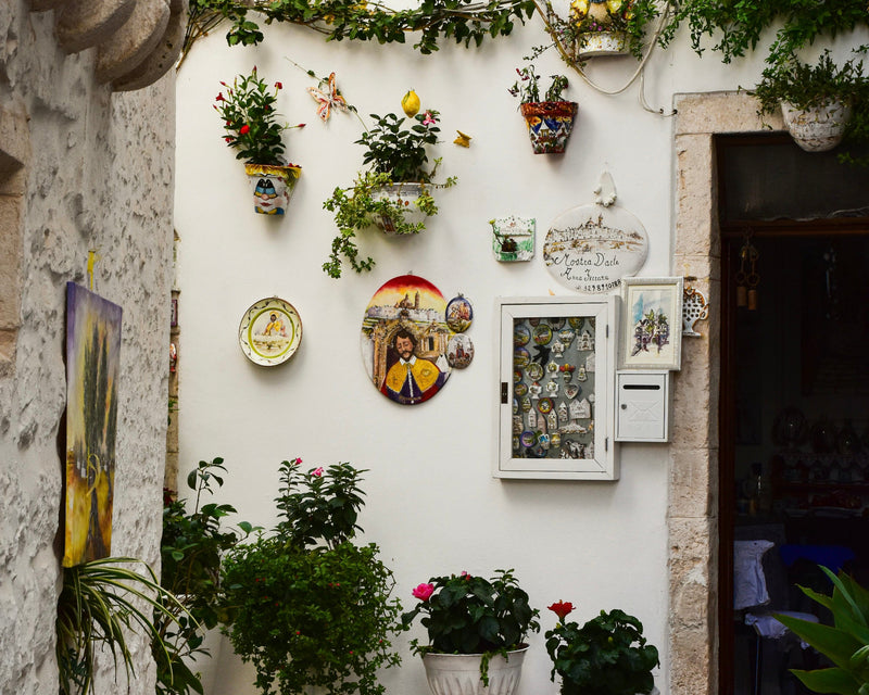 Ceramiche di Grottaglie: Arte e Tradizione