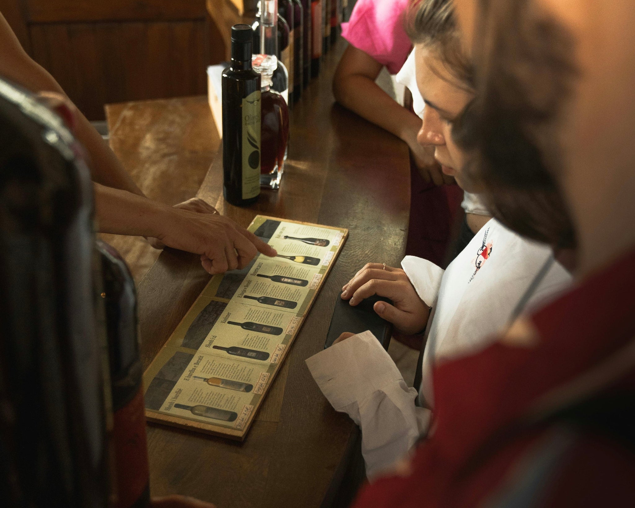 Visita a la bodega y degustación de vino Primitivo di Manduria-2