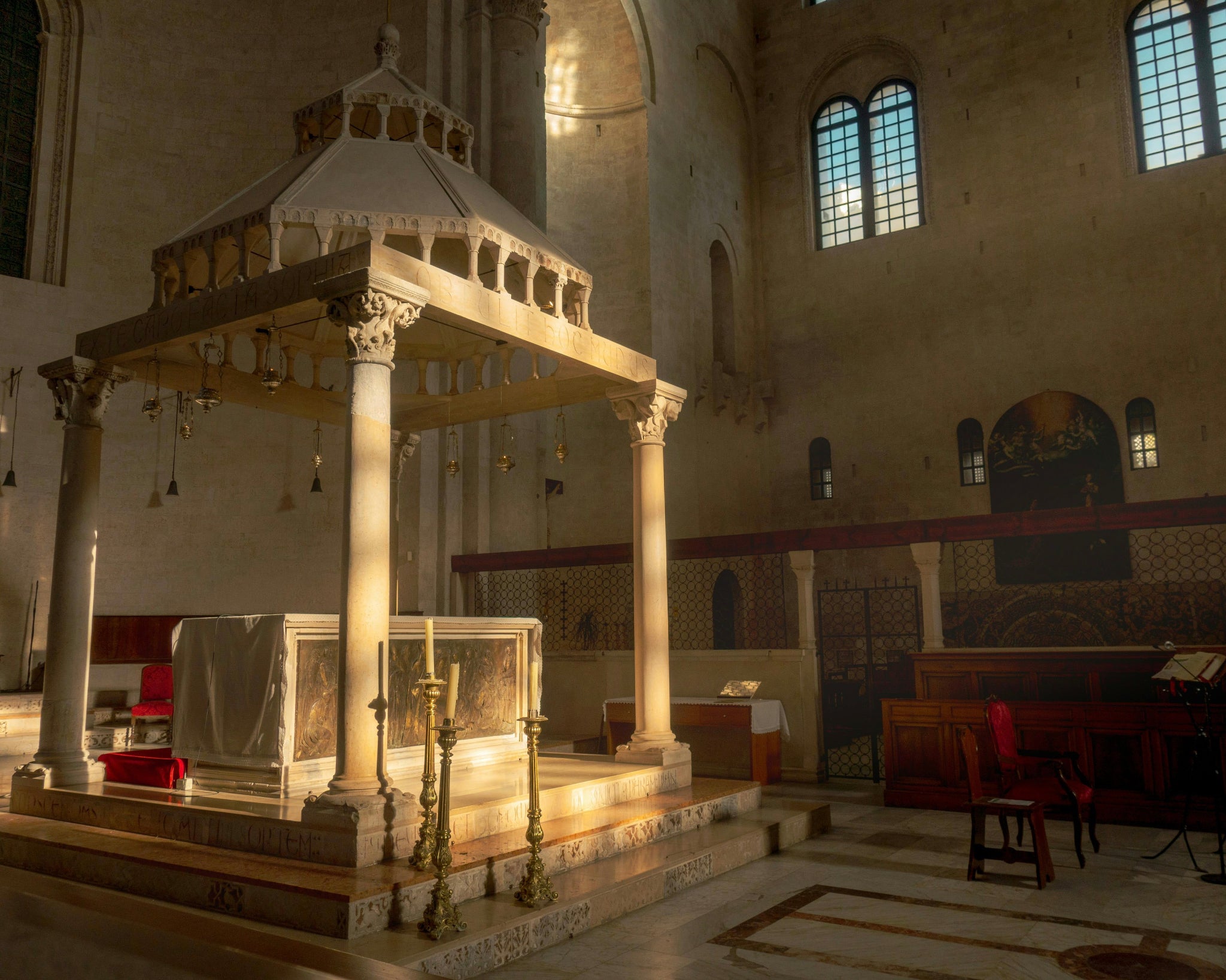 Bari: Tour Archeologico – Scopri i tesori nascosti della città-1